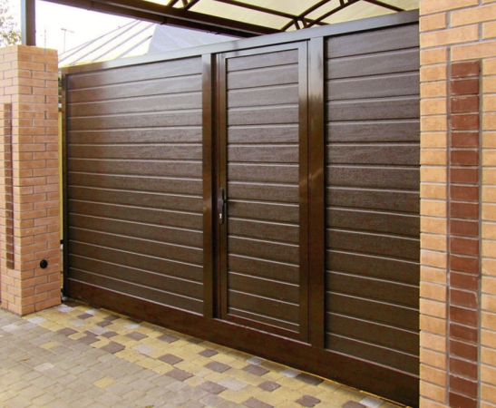 Ворота с калиткой в Северской