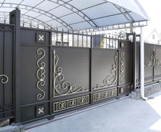 Металлические ворота в Северской