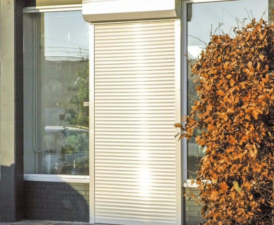 Рольставни на двери в Северской