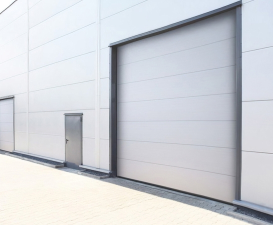 Промышленные ворота Алютех ProPlus в Северской