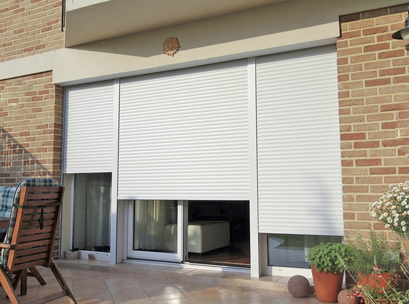 На двери в Северской